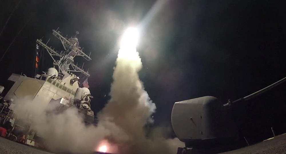 Ρωσικό IL-20 εξαφανίστηκε κατά την διάρκεια των Γαλλο-ισραηλινών βομβαρδισμών – ΝΑΤΟϊκά πλοία συμμετείχαν στην επίθεση κατά της Συρίας